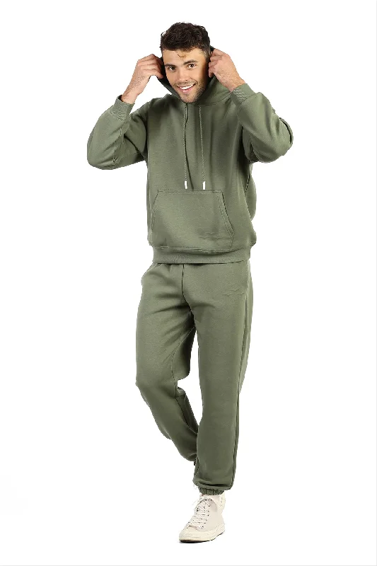 Men’s tracksuit in olive