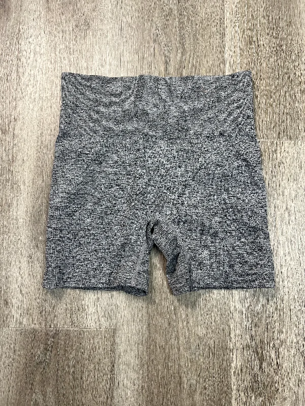 Athletic Shorts By Colsie In Grey, Size: M